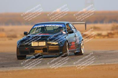 media/Nov-12-2022-GTA Finals Buttonwillow (Sat) [[f6daed5954]]/Group 2/Session 4 (Outside Grapevine)/